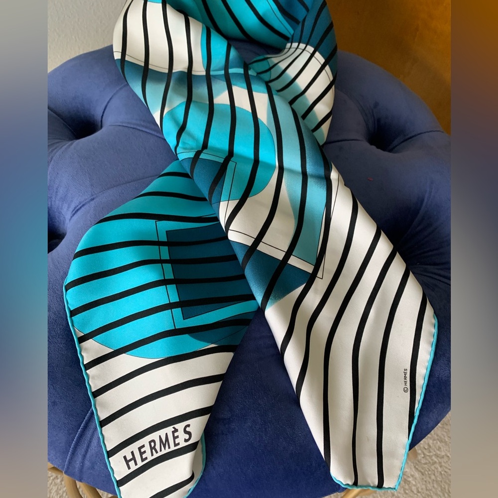 Gorgeous Hermes Scarf